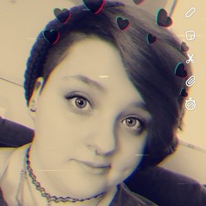 Meet your Posher, Anika